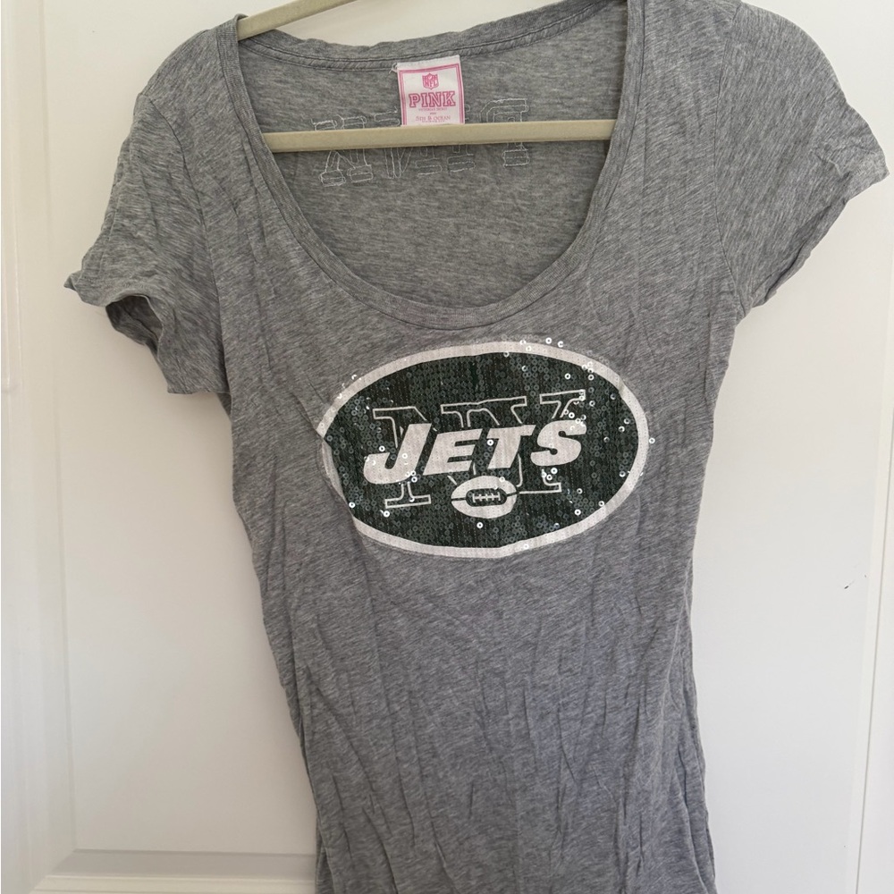 PINK Victoria's Secret Gray Short-Sleeve Jets Sequin Logo Tee